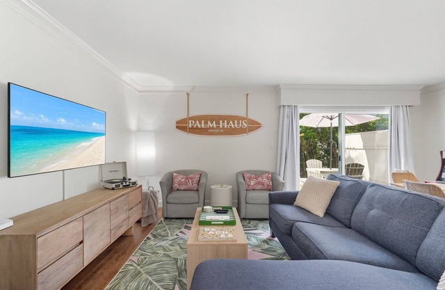 Palm Haus at Southbay | 3 BR Gated Private Beach 2 Pools