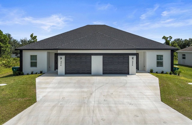 "Palm Spice" 3 Bedroom 2 bath