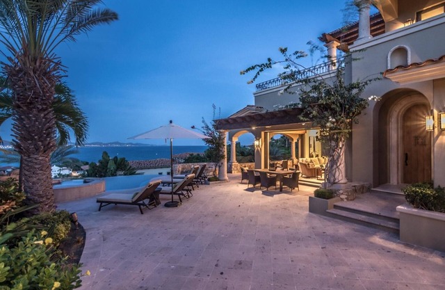 PALMILLA Casita 28, 4BD, 4BA Fabulous Ocean View, 2 Carts, 2 minutes from beach