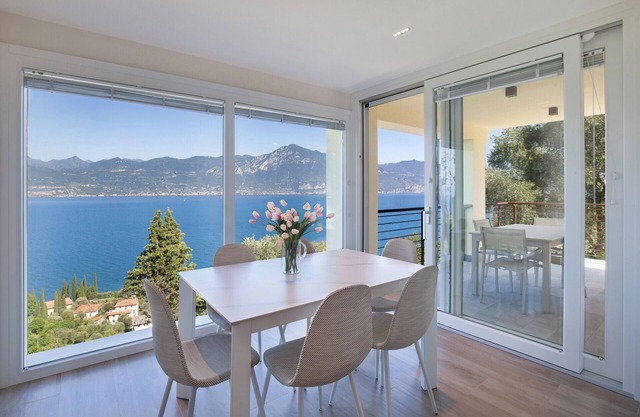 Paradise Apartment With Pool