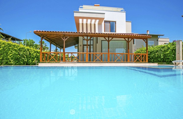 Paradise Town Villa Beliza