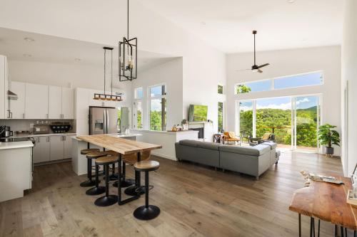 Paradise View 4br Fall Retreat Firepit Dogs