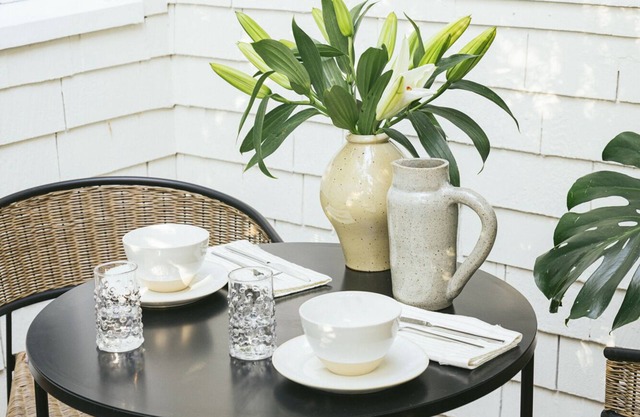 Park Cottage 1 bed Downtown Theatre Arts District