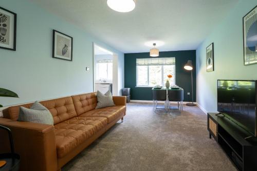 Park View- 2 bed apartment close to East Surrey Hospital