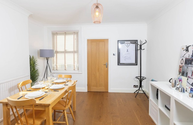 Pass the Keys | Town and Country