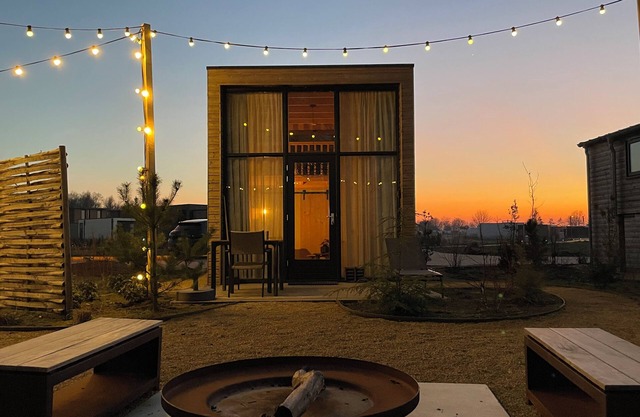 Pawradise - Charming TinyHouse on the water in Olburgen | Romance & Adventure