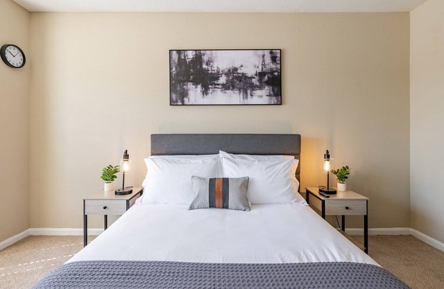 Peace and Joy - Medical Center - 30+ day stays