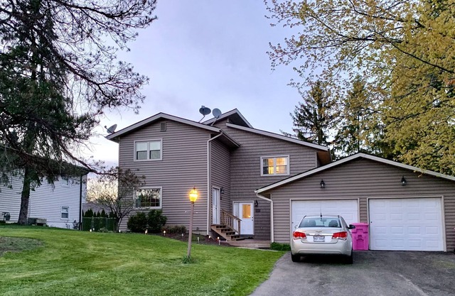 Peaceful duplex - 2 bedrooms - Clean and comfortable