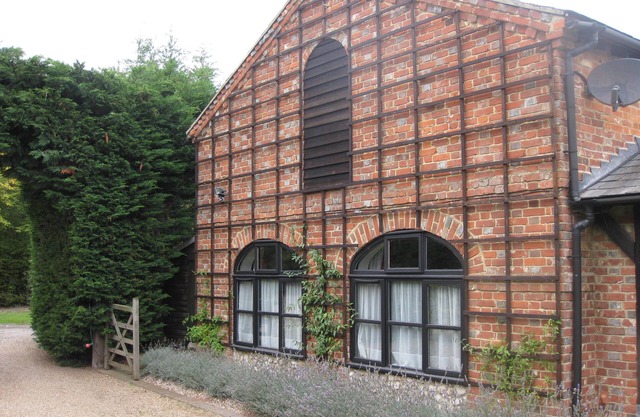 Peaceful Kentish Country Cottage - just 35 minutes from London