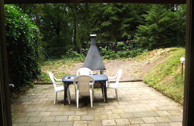 Peacefully situated chalet surrounded by woods