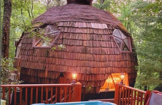 Peak Leaf Season + Peak Comfort @ Unforgettable