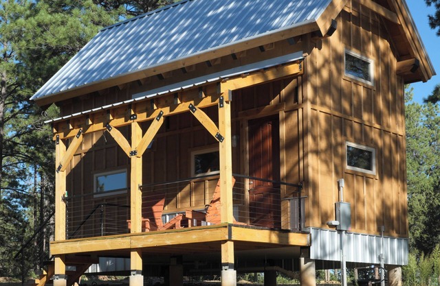 Peek at the Peaksn~ private cabin with stunning mountain views & Starlink WiFi