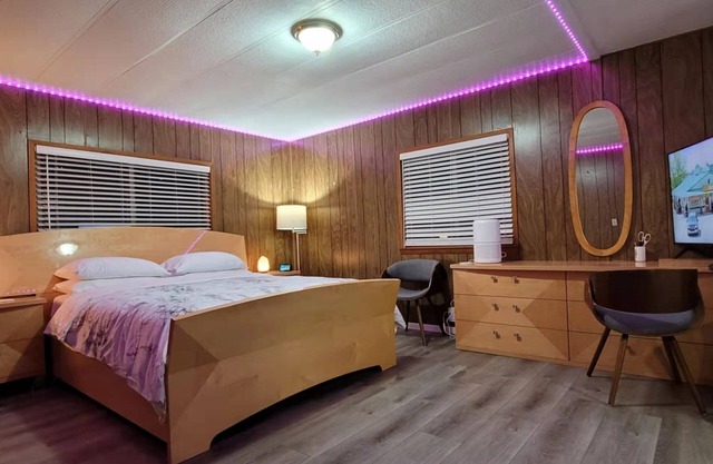 Penguin Cabin The Utmost Family Mt Rainier Getaway