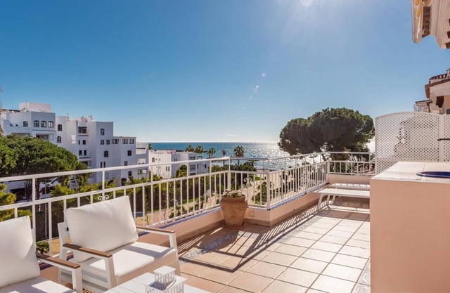 Penthouse in Andalucía del Mar for 4 people | ADM 2-403
