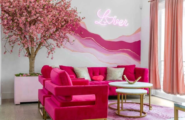 Perfect Houston Group Stay for 12 with 6 Beds 6 Baths