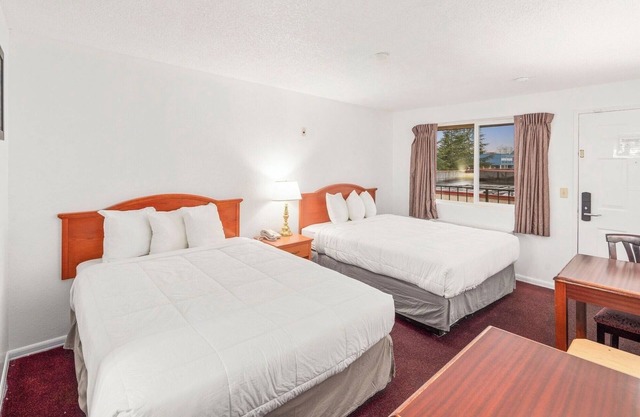 Perfect Stay for Families w/Nearby Parks and Attractions to Explore