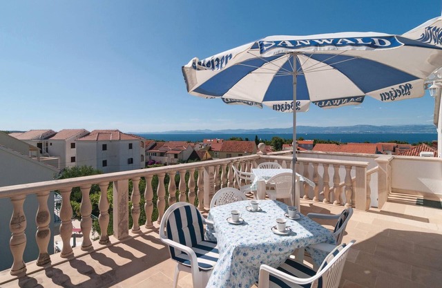 Pet friendly apartment in Supetar