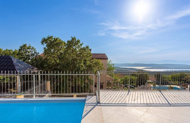 Pet friendly home in Jadranovo