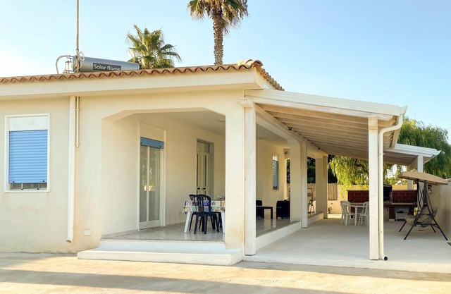 Pet friendly home in Ispica with WiFi