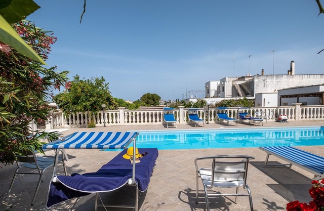 Pet-Friendly Holiday Home Casa Papadia - Trilocale Basilico with Pool & Wi-Fi