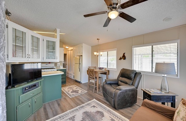 Pet-Friendly Vacation Rental in Yuma with Grill!