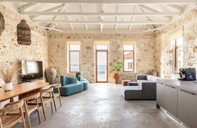 PETRA 'Casa Casa group' waterfront house for up to 8 pax