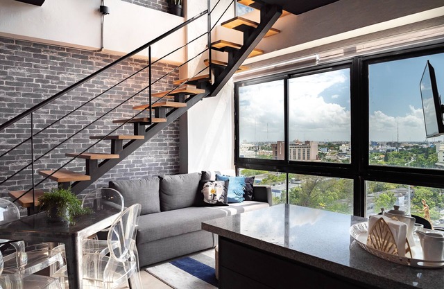 PH private terrace jacuzzi with city view