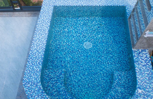 Phi Phi Nice Beach Hotel Hip