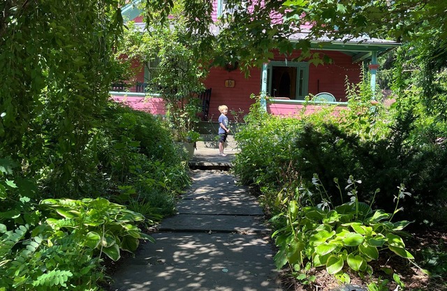 Phoenicia 1890 Bear Cottage, up to sleeps eight