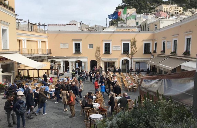 Piazzetta House