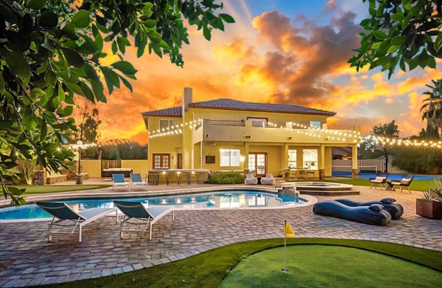 Pickleball, Heated Pool, Spa, Arcade, Pool Table