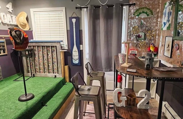 Pine Tree Trail Lodge