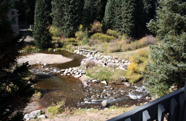 Pinecreek Br Town Shuttle Slopes 