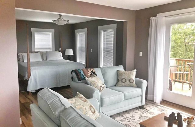 Piper House in Quaint Fishing Village - Pet Friendly