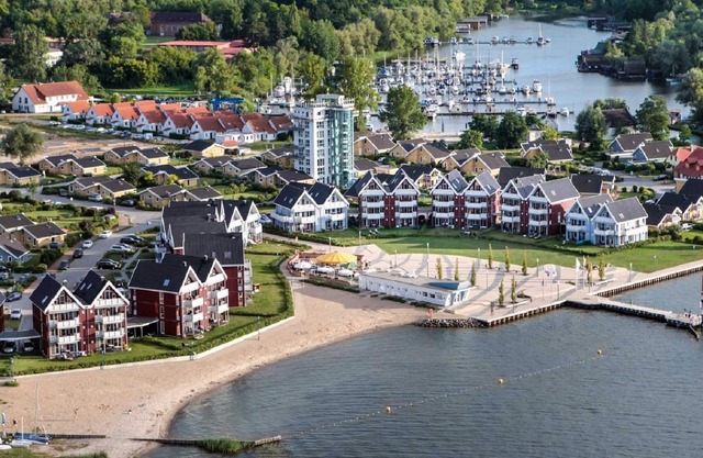 Pirate 1200 K - license-free houseboat - KUHNLE-TOURS Hafendorf Müritz
