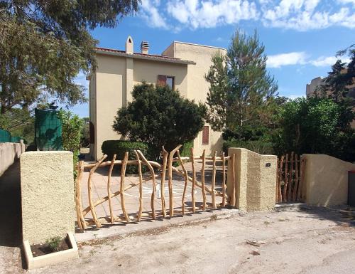 Platamona - Villa sul mare, Wi-Fi, Aria Condizionata, 8 posti