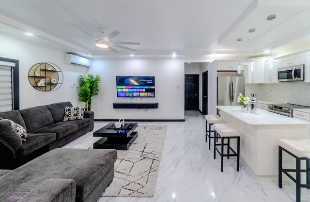 Platinum 22 & you, Luxury Apartment