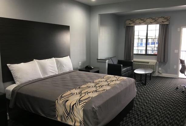 Platinum Inn 