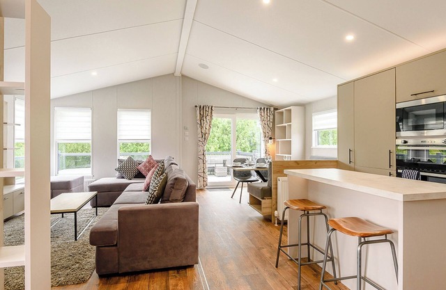 Platinum Lakeview Lodge Sleeps 6