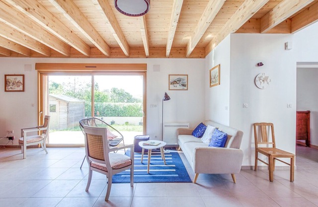 Pleasant Cottage in Challerange