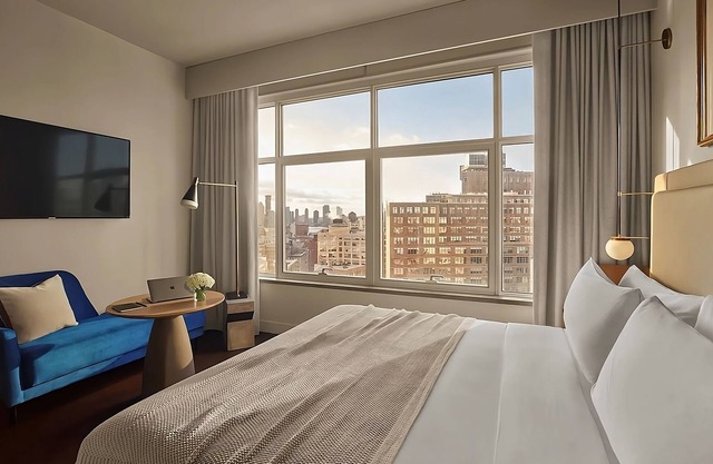 Pleasant Stay, Convenient Location! Pet-friendly Property, Onsite Pool!