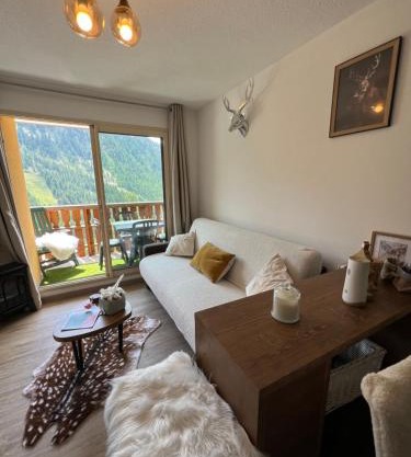 Plein Centre, sublime et confortable, 6 personnes, 2 chambres, Plein Centre, luxueux 6 personnes, 2 chambres , terrasse, vue époustouflante, Tout pédestre, piste à 100m, parking couvert