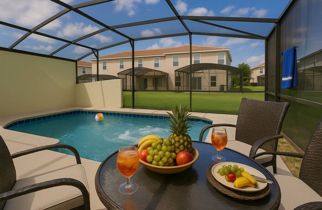 Plunge Pool Oasis~Bella Vida Resort~Close to Parks