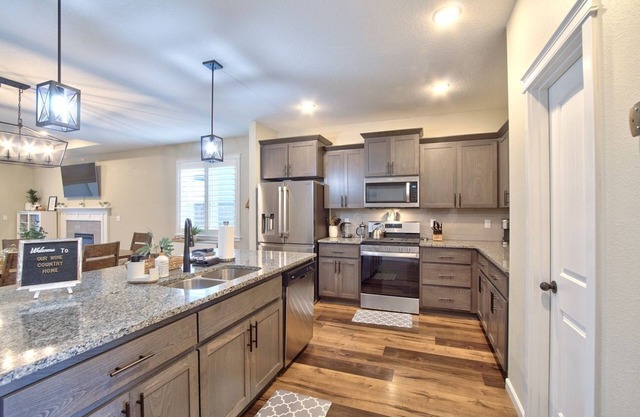 PNW Refined Wine Retreat