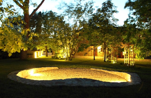 Podere Fichereto - Comfortable Farmhouse 400 Yr Old Near Florence