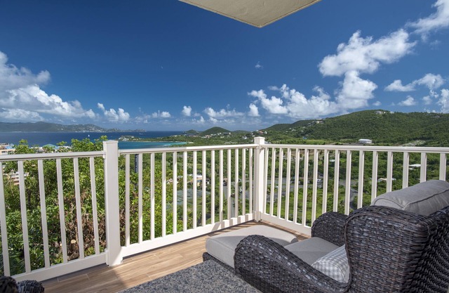 Point Pleasant Resort- Amazing Ocean Views, large patio and cool breezes!