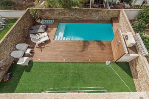 Pool & Cinema Villa by Vacationy