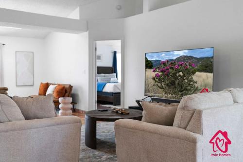 Poolside Haven on Montano An Irvie Home