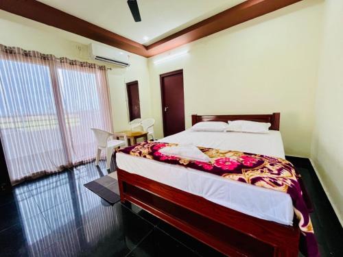 POP 84052G Sea Shell Resort Chirala