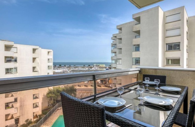 Port Arcachon by Interhome